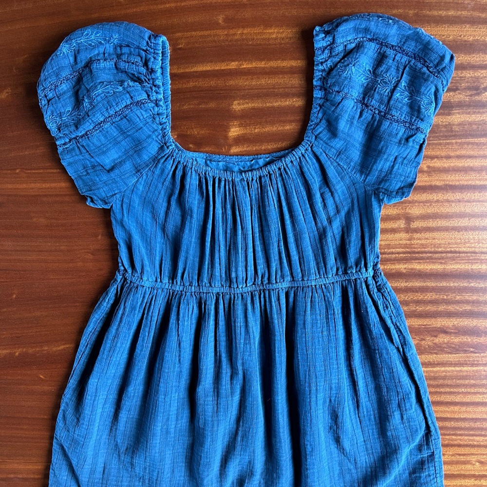 AEO navy dress - Picture 9 of 13